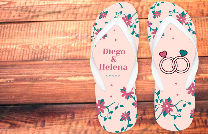 Chinelo sublimado criado por aluna do curso Canva Para Sublimação